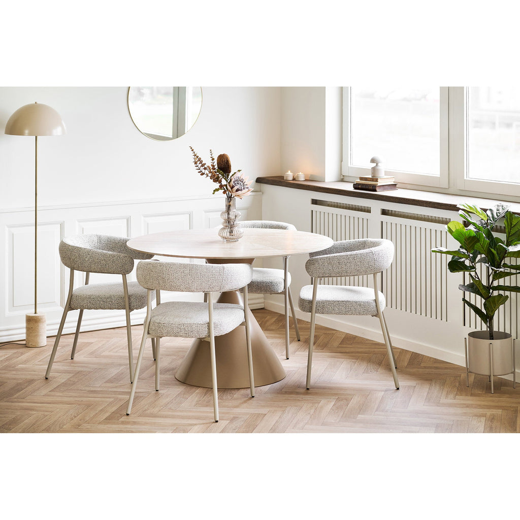 Annecy and Trivio Dining Set